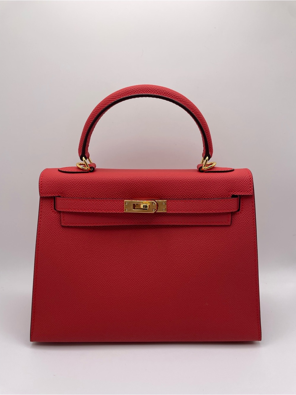 The Kinsley 25 - Red